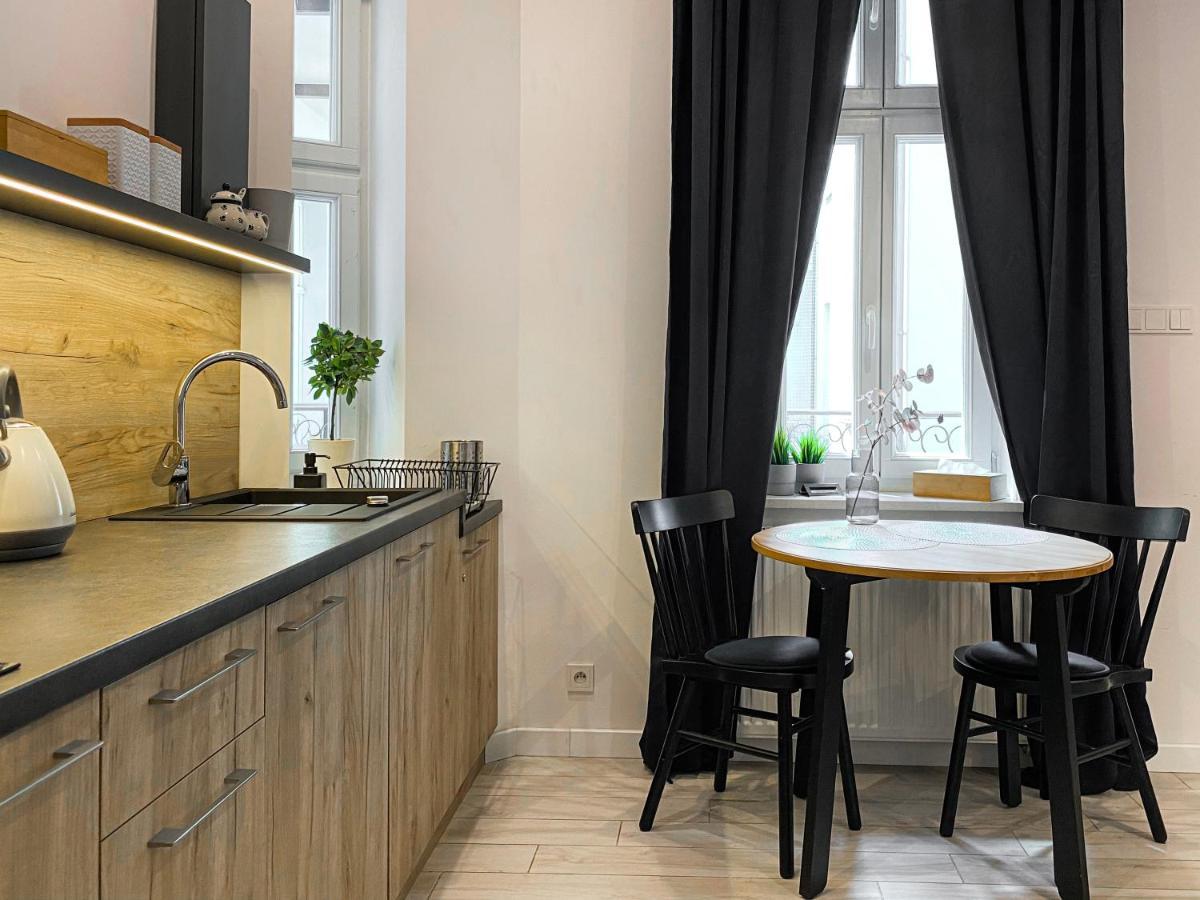 Beautiful Studio For Couples With Air Conditioning - Old Town & Main Station Krakow Exterior photo